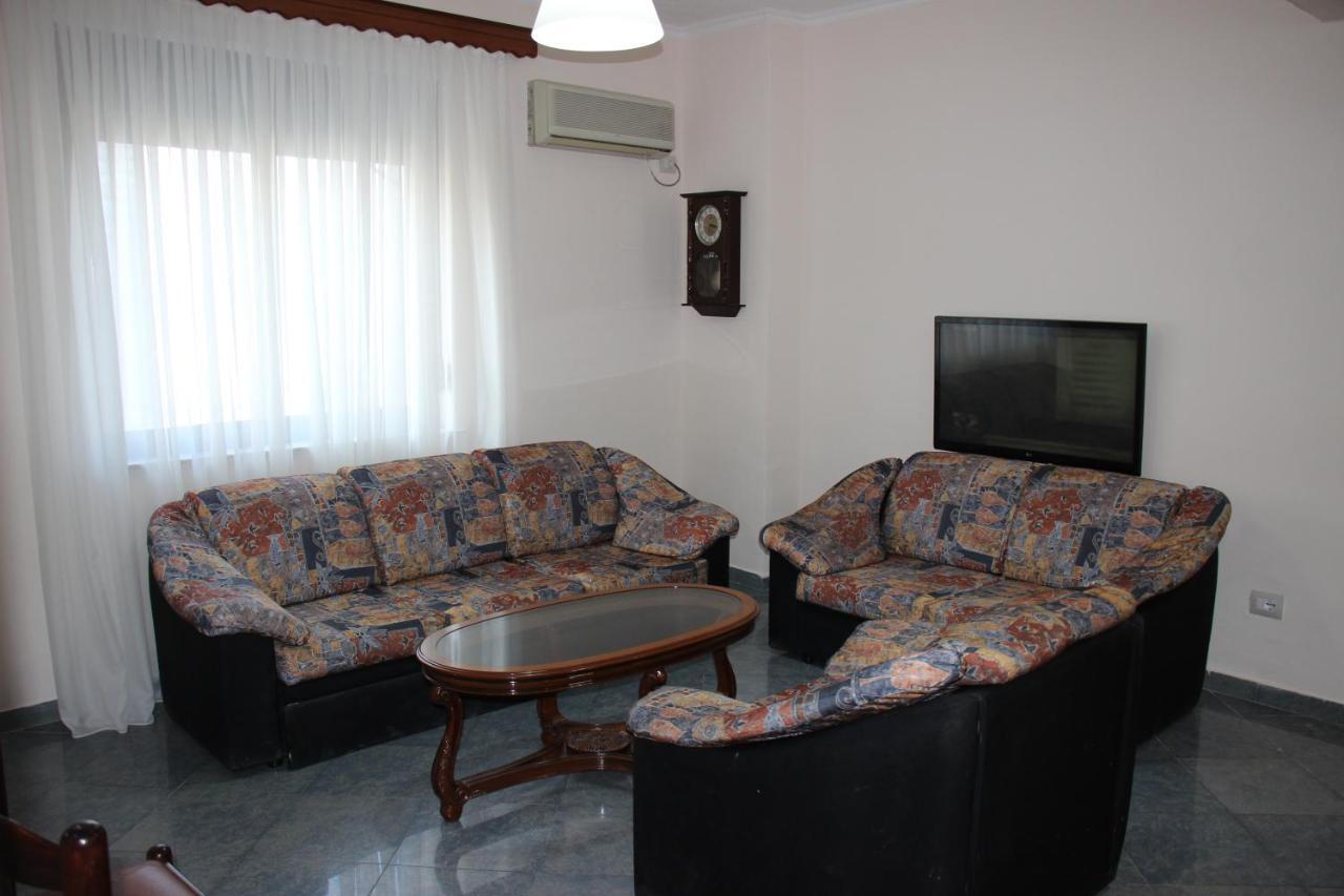 Ballo Apartments Гирокастра Экстерьер фото